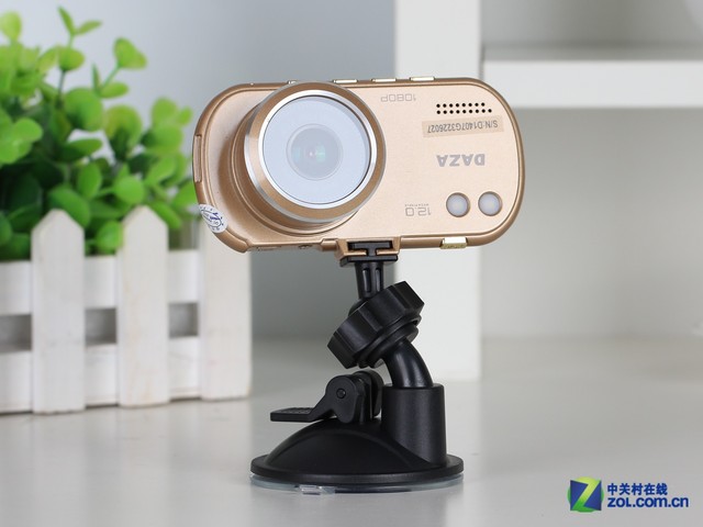 3吋巨屏记录仪 DAZA大智G322新品图赏